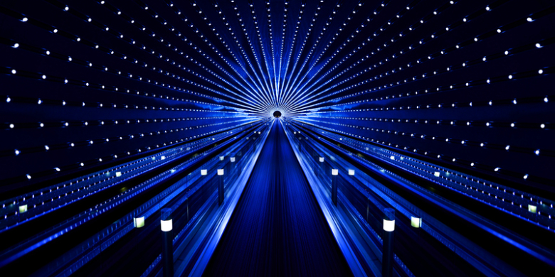 蓝色科技时空隧道背景图