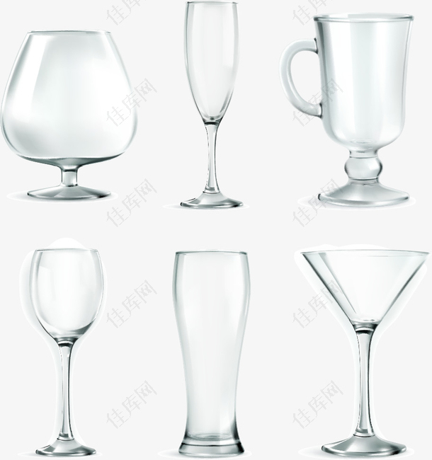 白色透明酒杯